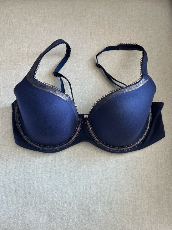 Victoria's Secret Other - VS adjustable strap lined Demi bra sz 32D